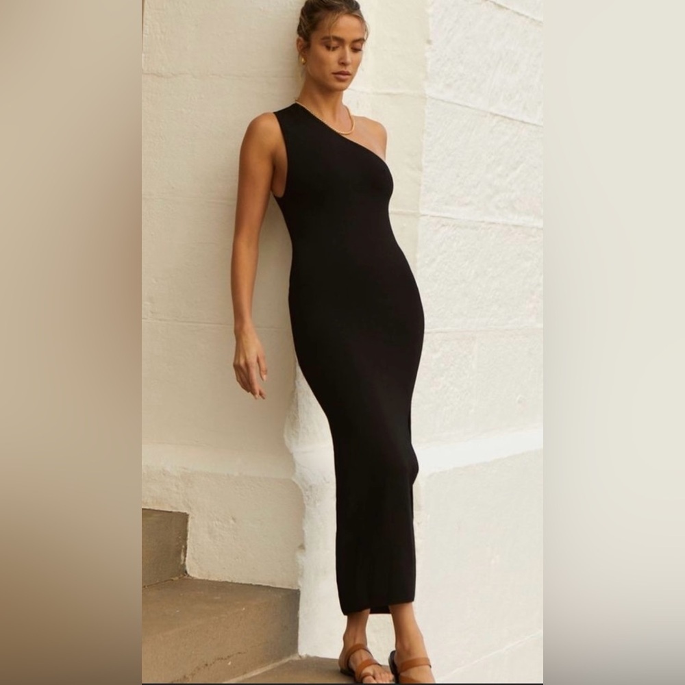 Shona Joy Basic Lucy One Shoulder Midi Dress Black Size Medium Like New